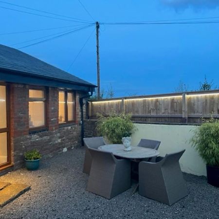 Penburren At Minster Farm West Apartment Hereford Exterior photo