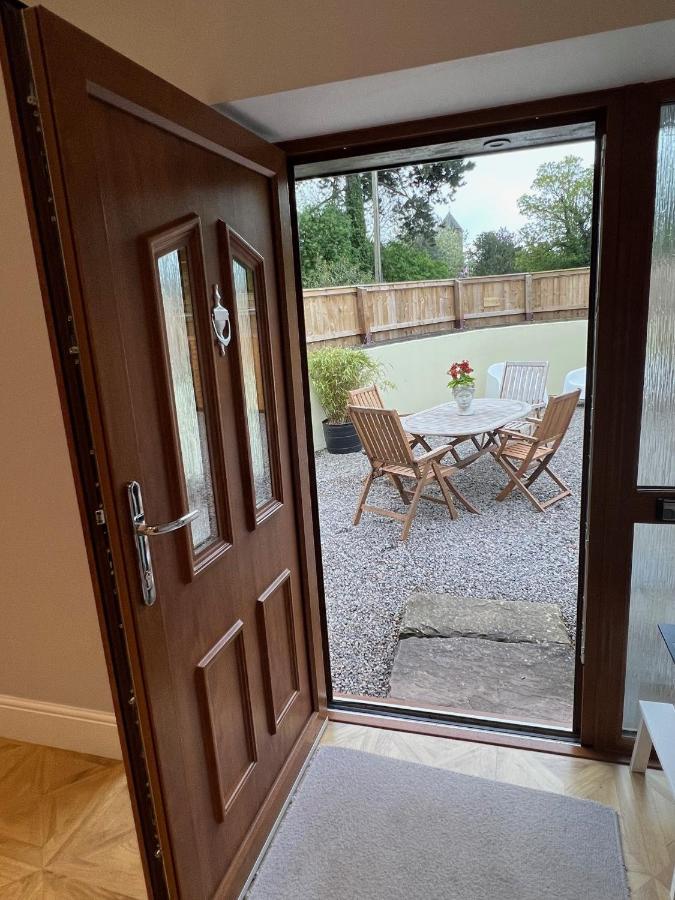 Penburren At Minster Farm West Apartment Hereford Exterior photo